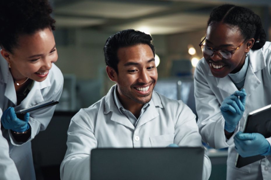 Science agency experts collaborating on a scientific website strategy to improve healthcare communication and digital engagement